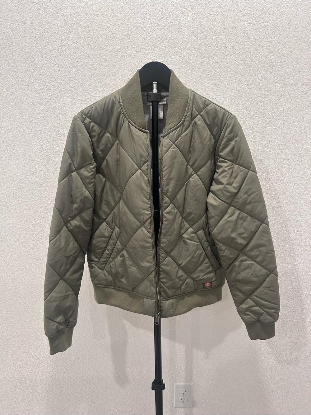 Dickies Women’s Olive Green Diamond Quilted Bomber Jacket Size Small